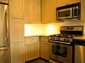 Rented by Harlem Lofts