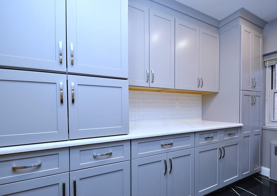 1st image of 45 E Hartsdale Avenue #4N