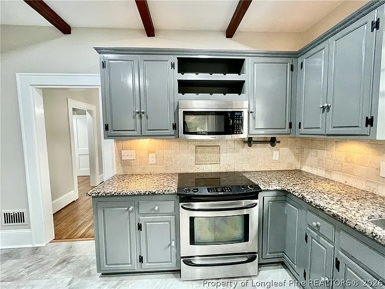 1312 Summit Ave — Photo 7