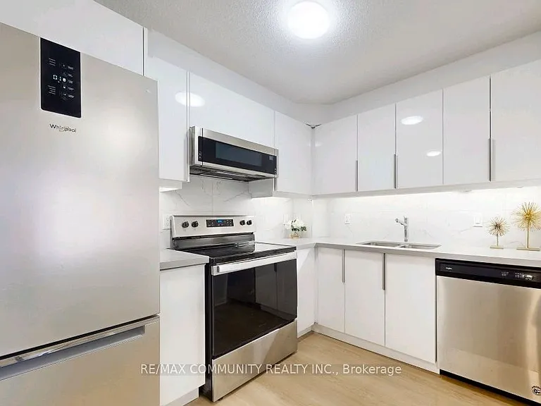 5225 Finch Ave E #423 — Photo 11