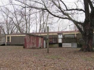 5845 E Cooper Dr, Monticello, IN 47960