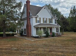 1300 Rolling Hills Dr, Harrah, OK 73045
