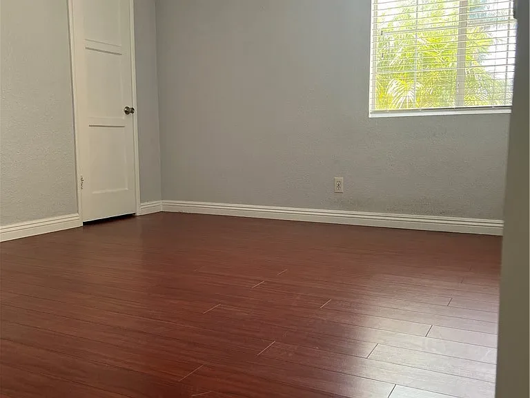 15919 Alwood St — Photo 7