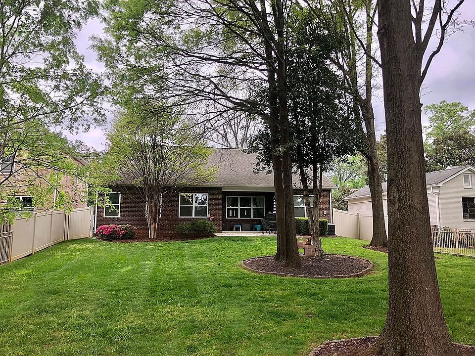 2nd image of 4140 Stacy Blvd