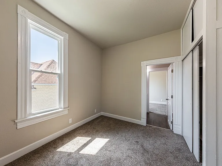 2905 Olive St — Photo 6