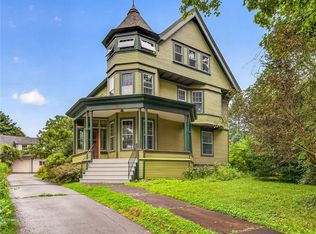 27 Prospect St, Geneseo, NY 14454