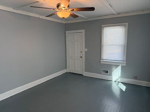 2nd image of 2137 E Ocean View Ave #A