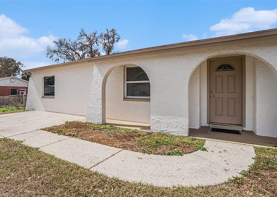 1st image of 2527 Ridgetop Way