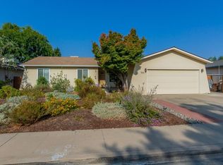 2248 Ezie Ave, Clovis, CA 93611