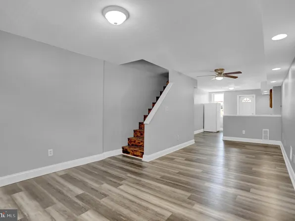 911 N Belnord Ave, Baltimore, MD 21205