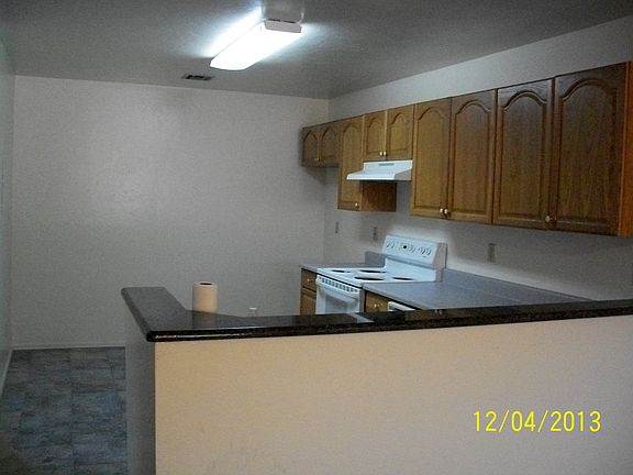 4th image of 2638 N Los Altos Ave APT 1