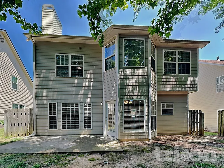 2242 Rosemoore Walk — Photo 16