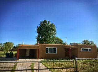 2736 Della Rd SW, Albuquerque, NM 87105