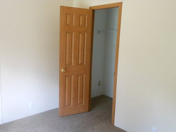2nd image of 131 2nd St