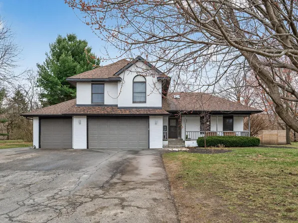 2346 Heights Ave E, Maplewood, MN 55119