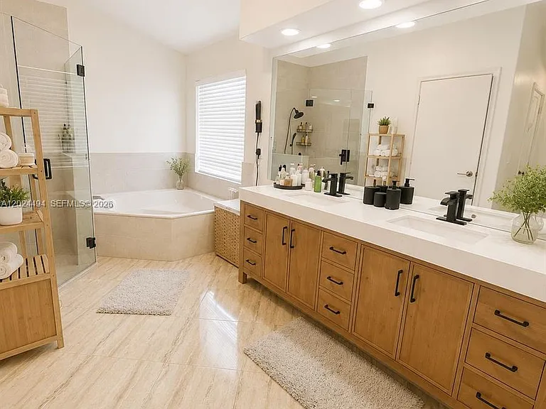 4938 SW 33rd Way — Photo 9