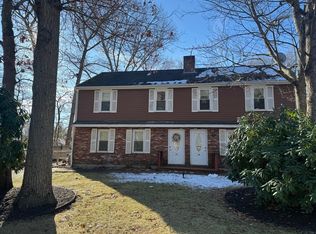 2 Amvet Dr #A, Plainville, MA 02762
