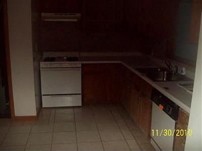 3rd image of 72 Admiral Dr