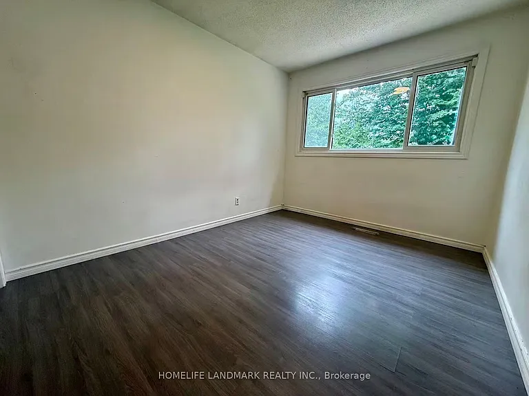 185 Sinclair Ave — Photo 7