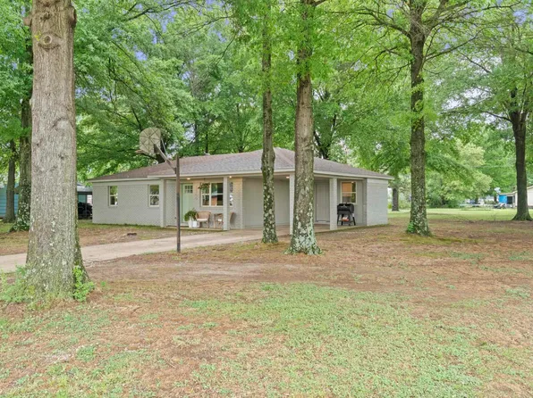 2300 Park Dr W, Wynne, AR 72396