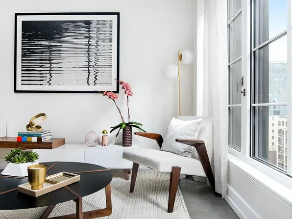 70 Charlton Street image 1 of 15