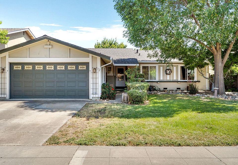 1st image of 270 Sorrento Way