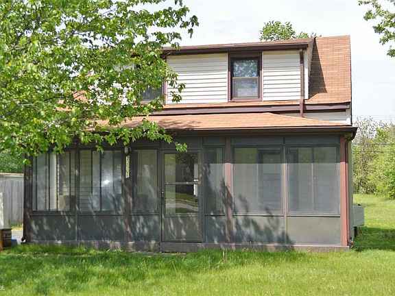 2nd image of 22506 Monterey Dr