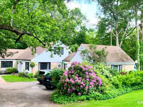 50 Cedarwood Drive, New Britain, CT 06052