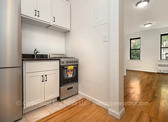 Rented by Copperwood Real Estate | media 8