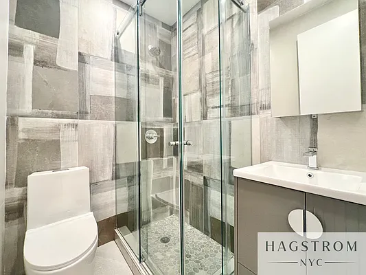 Rented by Hagstrom Management Inc | media 1