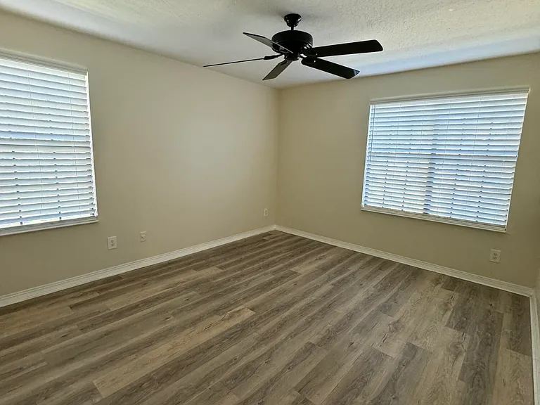 7667 N Wickham Rd #710 — Photo 8