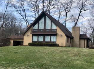 111 Thornhill Dr, Danville, IL