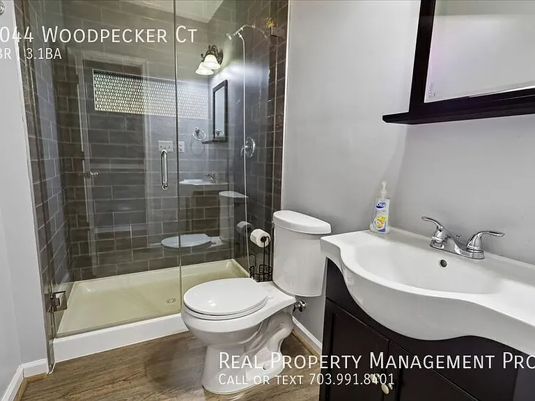 9044 Woodpecker Ct — Photo 31