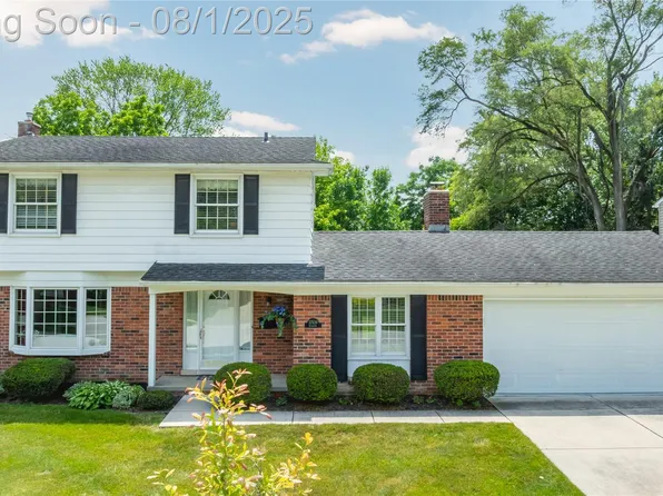 37639 Kingsbury St, Livonia, MI 48154