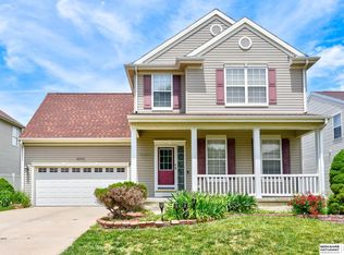 16332 Patrick Ave, Omaha, NE 68116