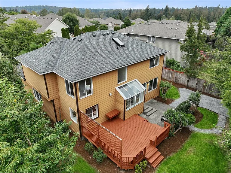 24275 SE 1st Pl — Photo 46
