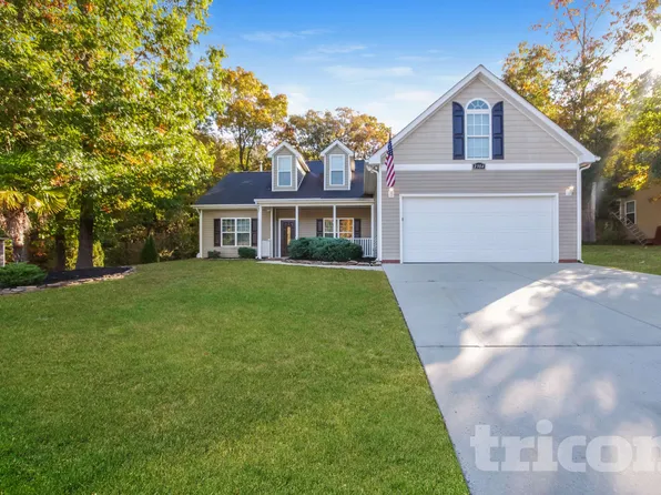 2304 Larkspur Ln, Wingate, NC 28174