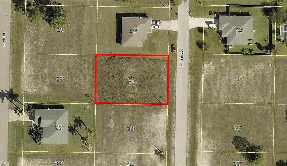 2nd image of 3442 NE 10th Ave