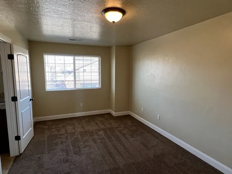 370 W Buena Vis #144 — Photo 4