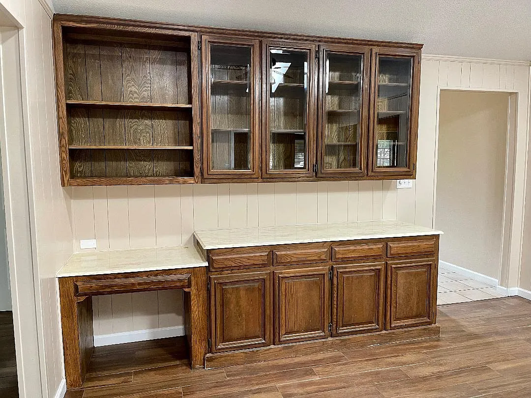 3 bed, 1850 sqft, $2,200 — Photo 4