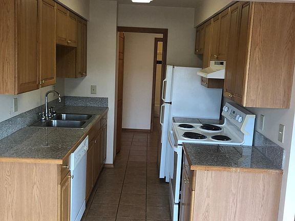 Kitchen and appliances