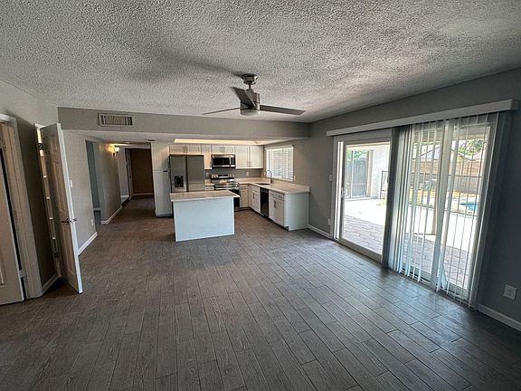 2nd image of 4941 E Acoma Dr