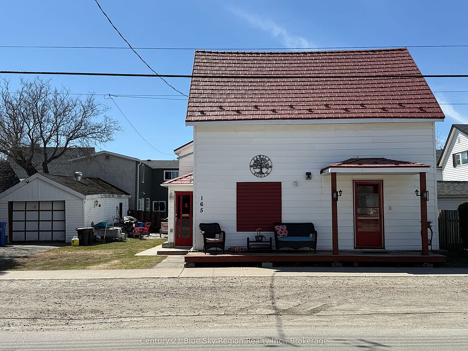 1st image of 165 Nipissing St