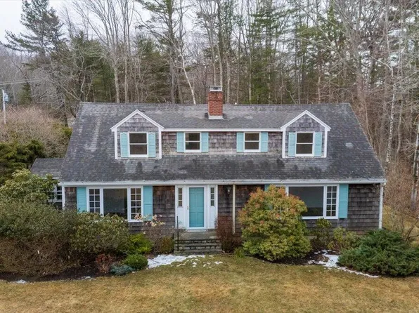 200 Mistic Avenue, Rockport, ME 04856