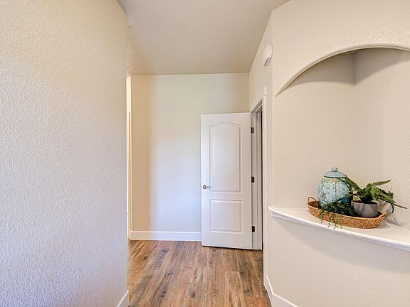 4th image of 9318 Vincenzo Dr
