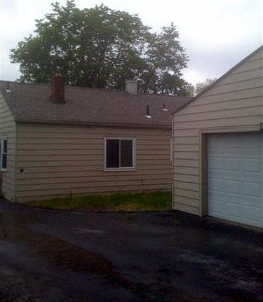 2nd image of 111 S Bon Air Ave