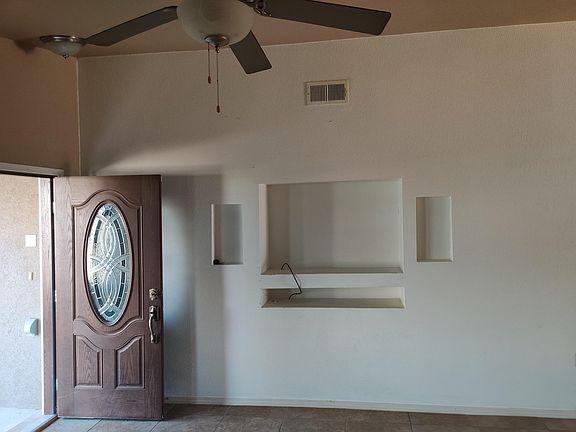 3rd image of 6051 Westeria Ln