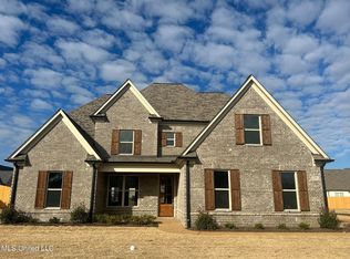 2304 Loisy Blvd, Hernando, MS 38632