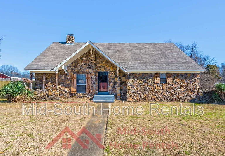 5164 Brushwood Dr — Photo 1