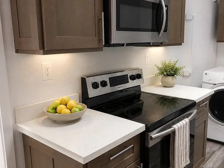 105 NW Dogwood St #105 — Photo 5
